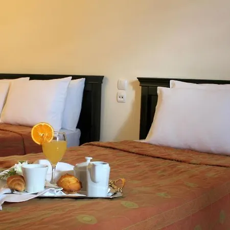Hotel Famissi Eden 4*