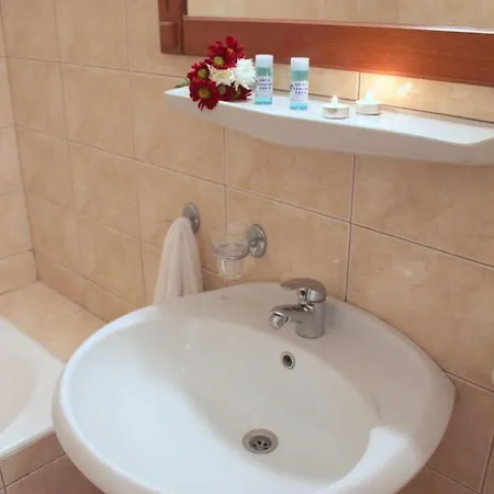 Famissi Eden Kalabáka