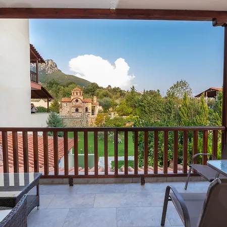 Hotel Famissi Eden